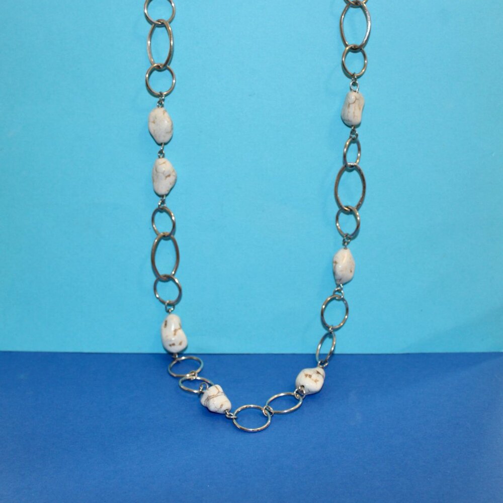 White Stone & Rings Silver-tones Necklace - Picture 3 of 4